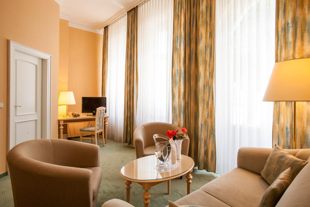 Hotel Villa Auguste Viktoria Heringsdorf  Kamer foto